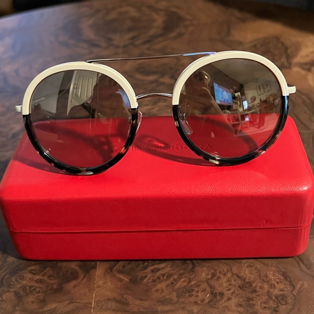 Carolina Herrera women’s sunglasses